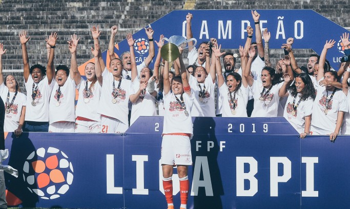 Campeãs!