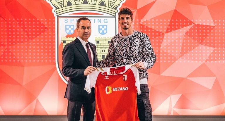 Lucas Piazon confirmado